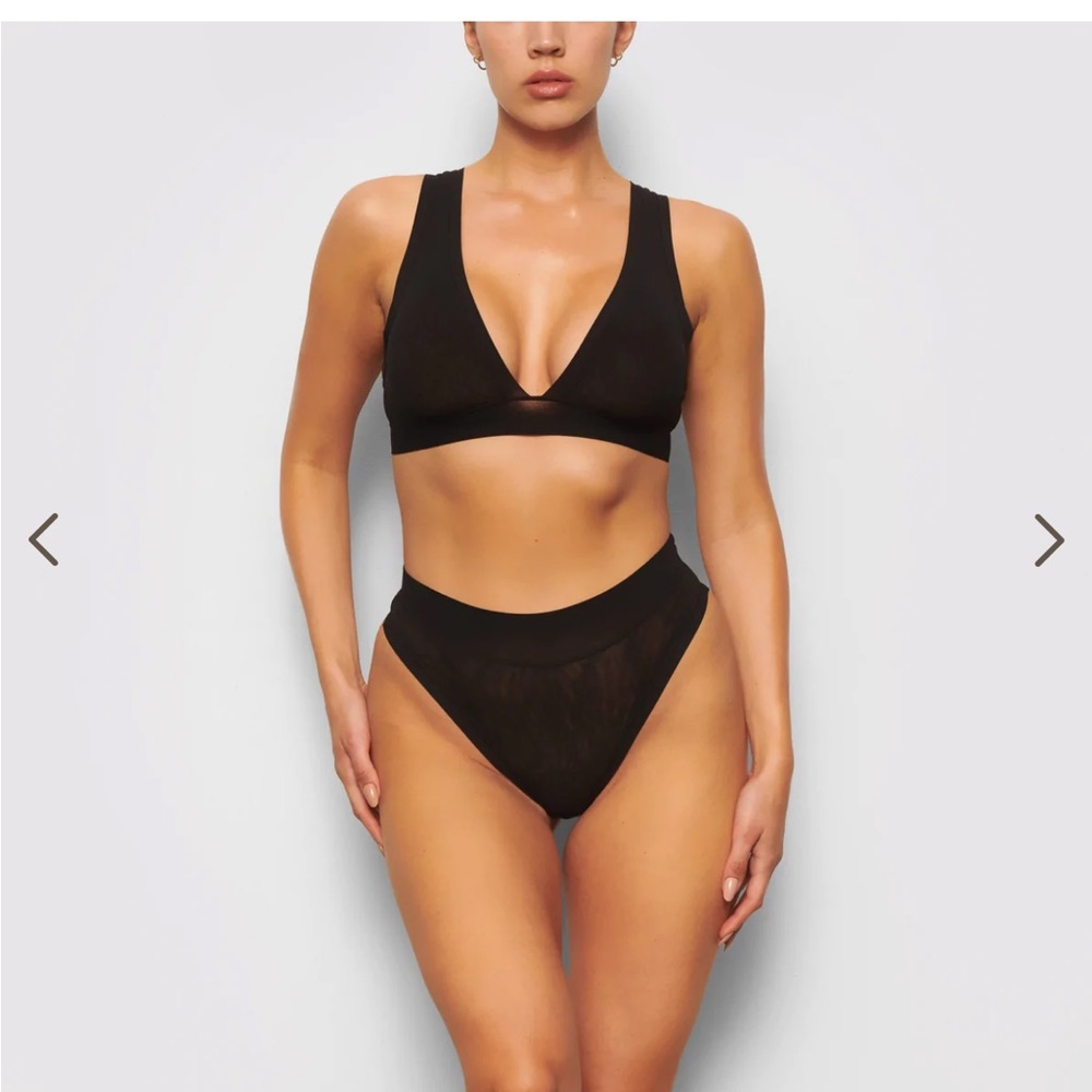 Skims summer mesh  mid waist thong